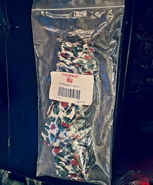 Longaberger Medium Garter for Basket Gathered Tradition Holly Bow Retired 10"-15
